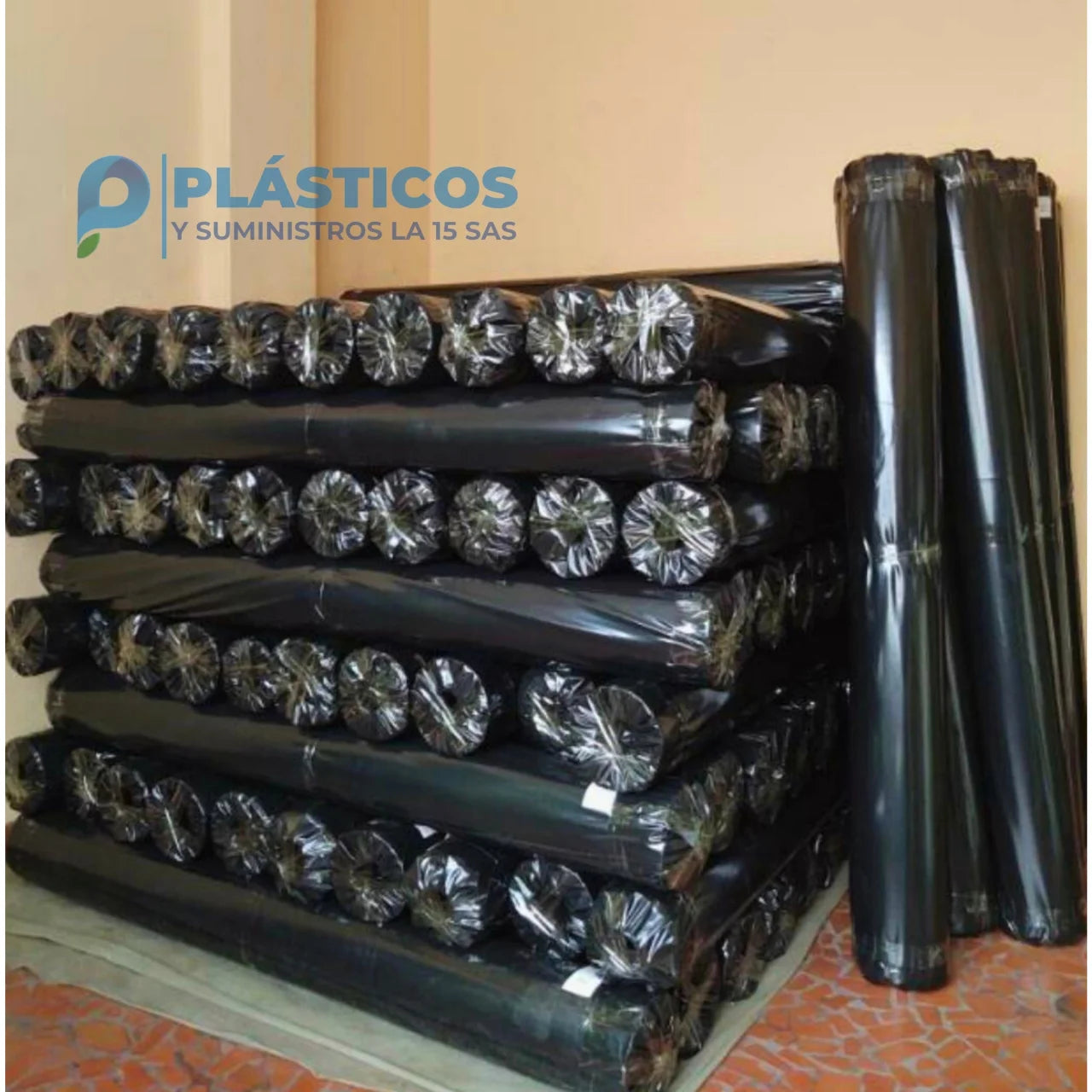 Plástico Negro